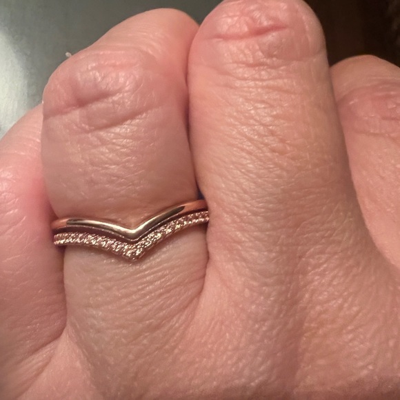 PANDORA rose gold rings - Picture 2 of 2